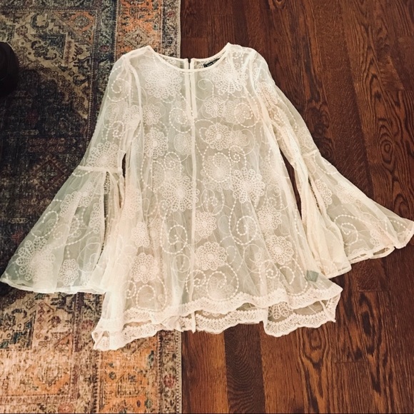 lovestitch Tops - Boho Sheer Bell Sleeve Blouse